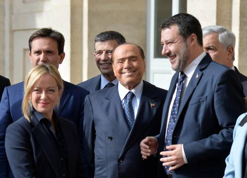 Salvini avverte i gufi: "Chi vuole dividere il centrodestra resterà deluso"