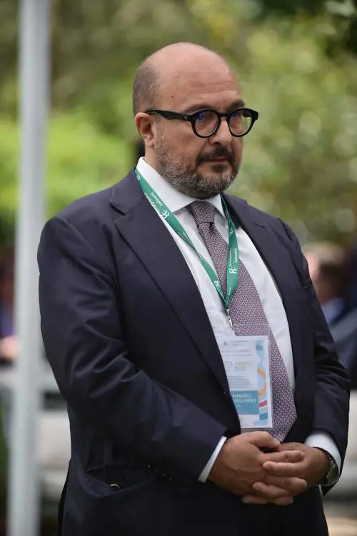 "Renderò grande la cultura italiana". Chi è il ministro della Cultura, Gennaro Sangiuliano