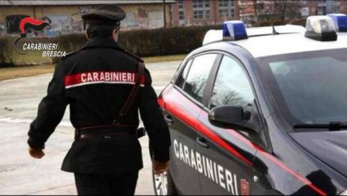 Un bambino di 11 anni è stato fermato alla guida di una furgone con il padre vicino: è accaduto sabato in Valle Camonica (Brescia) con i carabinieri che hanno fermato il mezzo tra le frazioni di Montecampione e Vissone