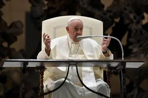 "Tanti preti e suore col vizio del porno". La stoccata di Bergoglio
