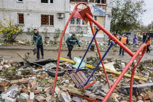 Sulla bomba sporca Mosca rilancia accuse e menzogne. L'obiettivo è ridurre il flusso degli aiuti