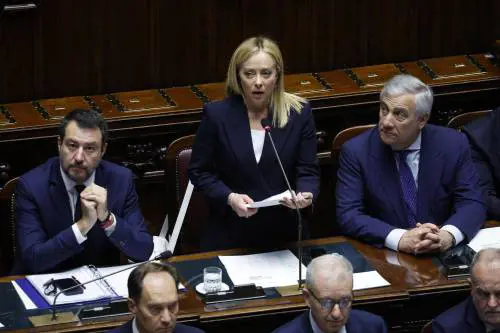 Semipresidenzialismo, tregua fiscale, Meridione: il manifesto della Meloni
