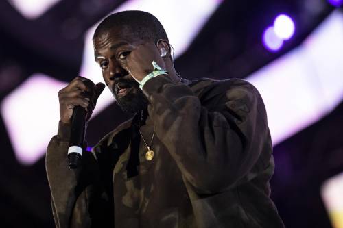 Anche Adidas "scarica" l'antisemita Kanye West