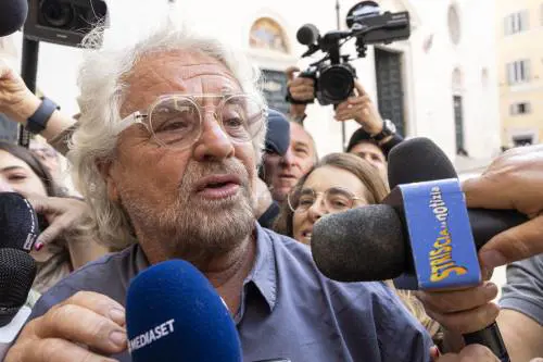 Grillo blinda Conte e incontra i neoeletti del M5S