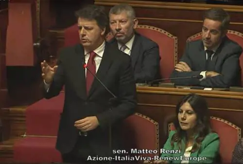 Renzi alla Meloni: "Sul presidenzialismo ci siamo". Poi le bacchettate al Pd 