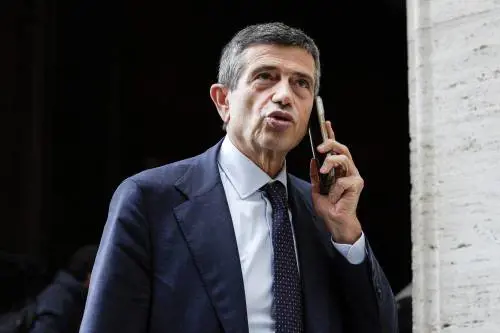 Le bordate di Lupi ad Albertini e Fi