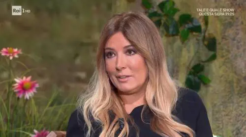 "Ridicola". La Lucarelli attacca (ancora) la Meloni