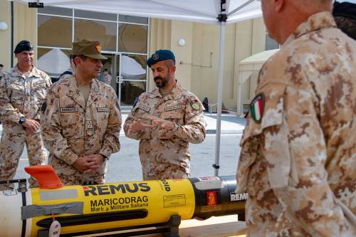 Qatar, Comandante del COVI in visita ai militari dell'operazione "ORICE"