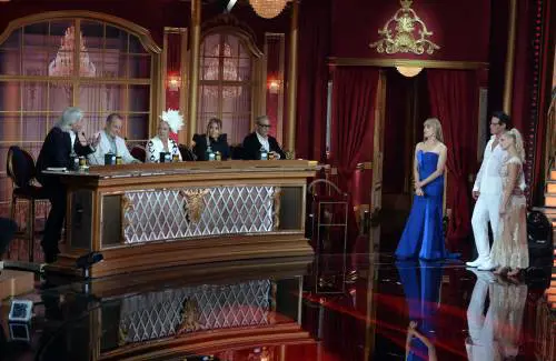 Ballando con le stelle, Milly Carlucci a sorpresa sulla giuria