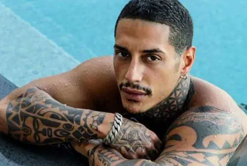 L'accusa di Chiofalo: "Antonella mi ha lasciato per diventare famosa"