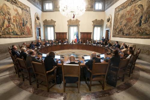 Le decisioni del Cdm: Stato d'emergenza per l'Emilia Romagna, Inps e Inail commissariate, decreto Cutro