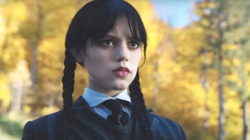 L'elogio dei "freaks": la Mercoledì Addams di Tim Burton arriva su Netflix
