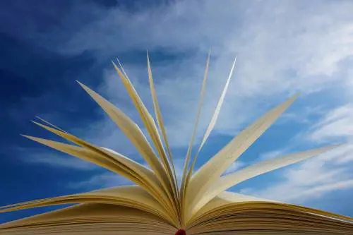 8 libri motivazionali da leggere per aumentare l'autostima