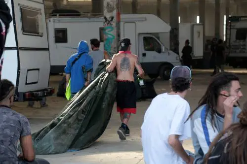Ipocrisia a sinistra sul piano anti rave. Il Viminale rassicura: non lede le libertà