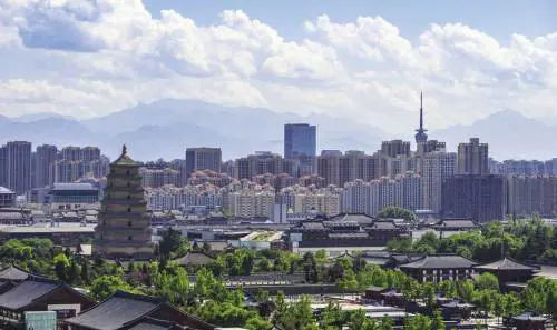 Restituire alla gente cieli blu, nuvole bianche e stelle brillanti