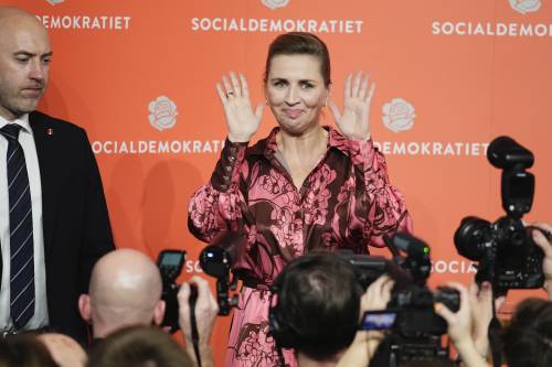 Danimarca, la Sinistra contro il partito di sole donne: "Polarizza lotta per uguaglianza"