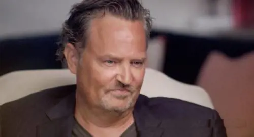 L'incubo di Matthew Perry: "Dopo il coma ero pieno di m... Ho subito 14 interventi al colon"