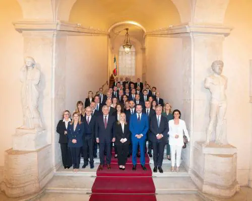 Patto a Palazzo Chigi: "Responsabilità"