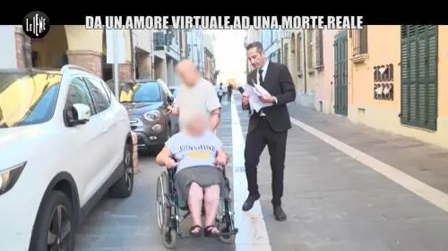 Dietro la sua amata c'è un uomo di 64 anni. E Daniele si toglie la vita a 24 anni
