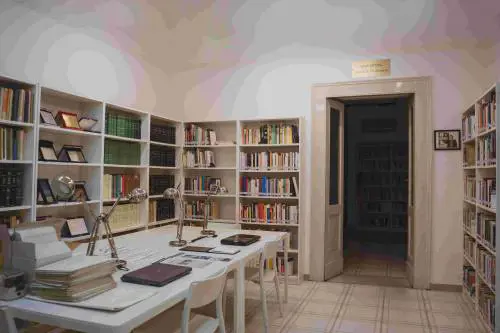 L'archivio della Fondazione Tatarella a Bari