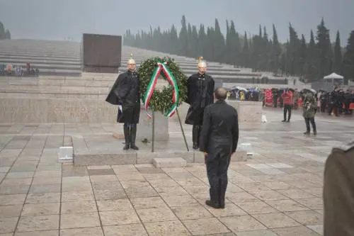 Onore ai caduti, le celebrazioni del 4 novembre: le immagini