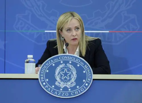 I conti del governo. L'emergenza gas spinge al rinvio della flat tax. I tagli nei ministeri