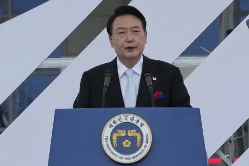 La Nord Corea alza i suoi caccia e il Sud risponde