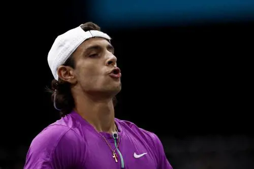 Nole che lezione, Musetti mai in partita