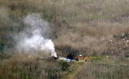 La strage sull'elicottero tra i più sicuri d'Italia. La pista del maltempo