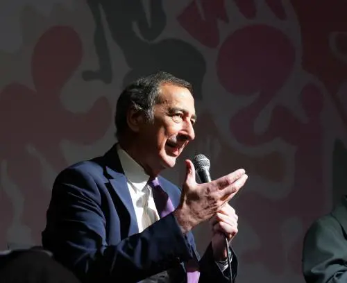 Sala chiede  500 agenti: ma quelli della Lamorgese?