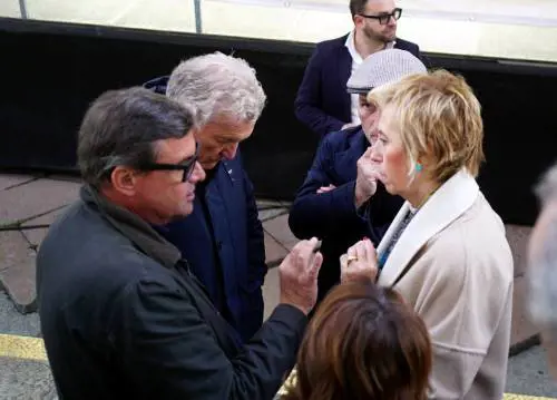 Moratti in piazza per la pace. Il Terzo Polo la coccola