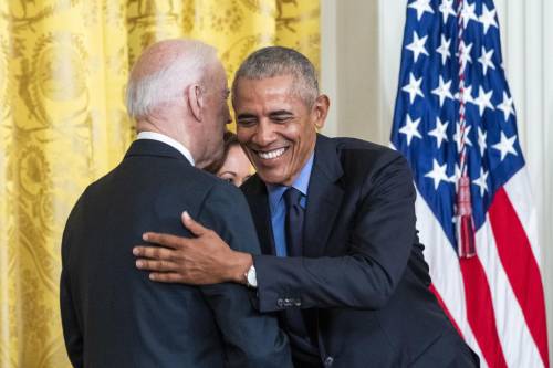 Dem aggrappati a Obama e allo “spirito del 2008”: la mossa per evitare il flop