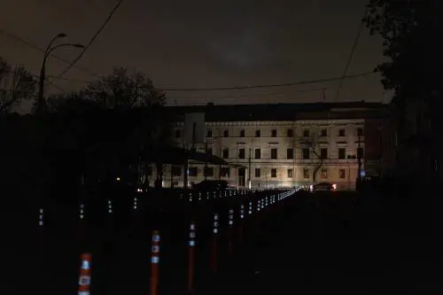 Mosca vuole il blackout di Kiev. "È un genocidio energetico". Il piano: evacuazione di massa