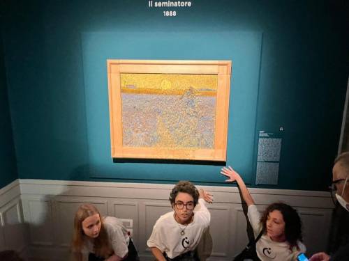 Van Gogh imbrattato: i pm indagano sulle attiviste