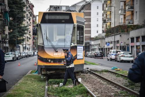 Tragedia a Milano, 14enne travolto e ucciso dal tram