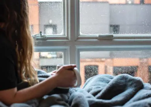10 trucchi sostenibili per riscaldare la casa