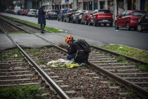 Il dramma di una città che oggi è listata a lutto
