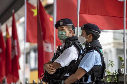 Cosa sappiamo delle "stazioni di polizia segrete" cinesi in Europa