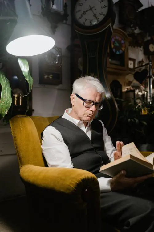 Gialli, classici, graphic novel: consigli di lettura per 60enni