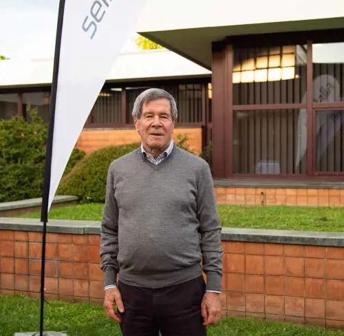 "Poche chiacchiere e pedalare. Vale per la bici e per le aziende"