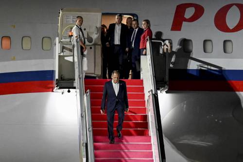 Guerra di informazione su Lavrov: perché a Mosca conviene insabbiare