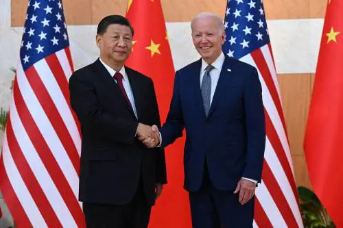 Biden e Xi Jinping, cosa c'è oltre la stretta di mano