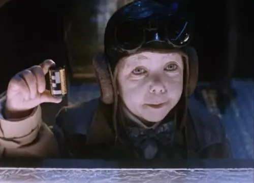 "Salvate la mia casa". L'appello disperato del volto di "Ciribiribì Kodak"