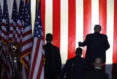 Numeri "in rosso" per Trump: cosa dicono i sondaggi sul tycoon