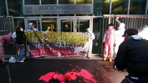 "No Meloni day", poi il blitz. Ma tra gli studenti c'è molta confusione