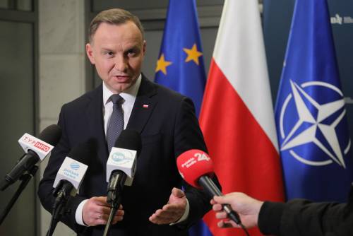"Riforma da bocciare". "È una farsa". Scintille tra Polonia e Corte Ue: cosa può succedere