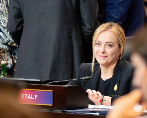 Il G7 sta con l’Italia. "Regole sugli sbarchi"