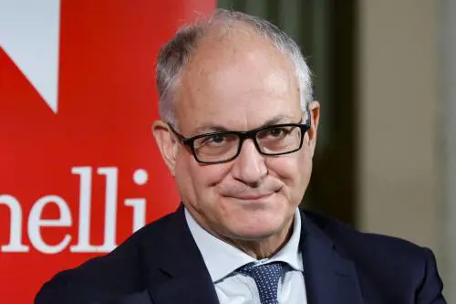 Il regalo di Gualtieri agli ex percettori del reddito di cittadinanza