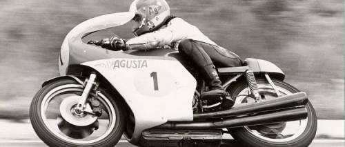 Giacomo Agostini e la sua MV Agusta 500 3C
