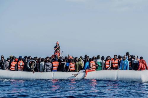 Nuovo accordo tra Ue e Tunisia sui migranti: ecco cosa cambia